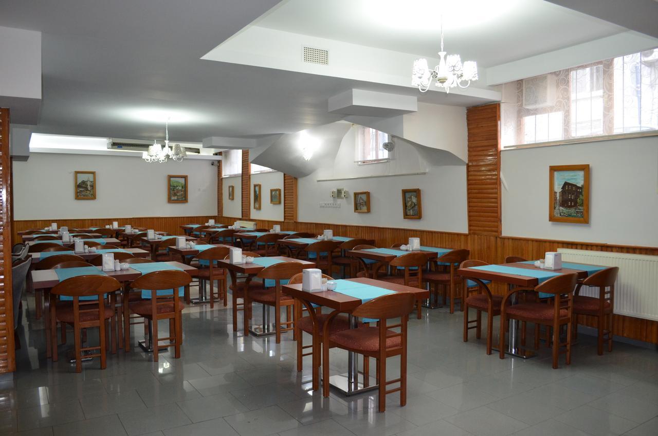 בורסה Atlas Otel מראה חיצוני תמונה
