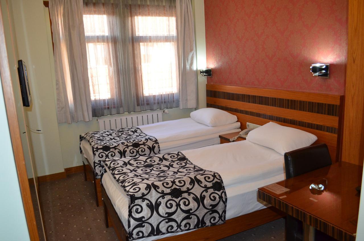 בורסה Atlas Otel מראה חיצוני תמונה