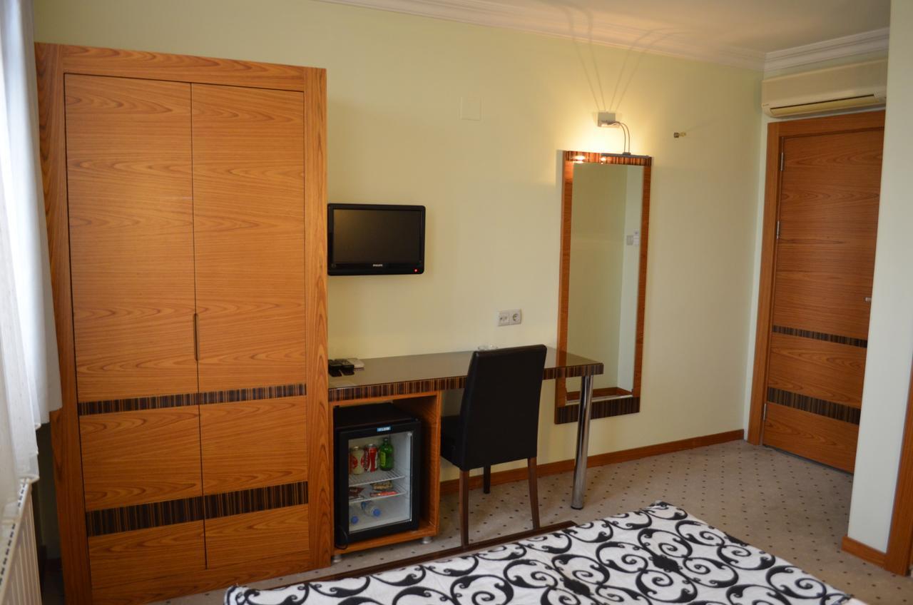 בורסה Atlas Otel מראה חיצוני תמונה